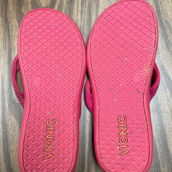 Vionic tide sequin Women's Pink Flip Flops - Picture 2 of 2